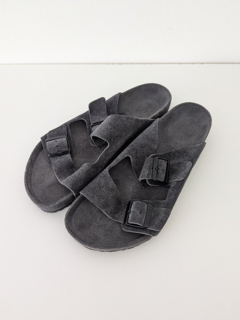 Birkenstock Arizona Sandals Gray All Over Charcoal Unisex Size 43 Suede Leather.